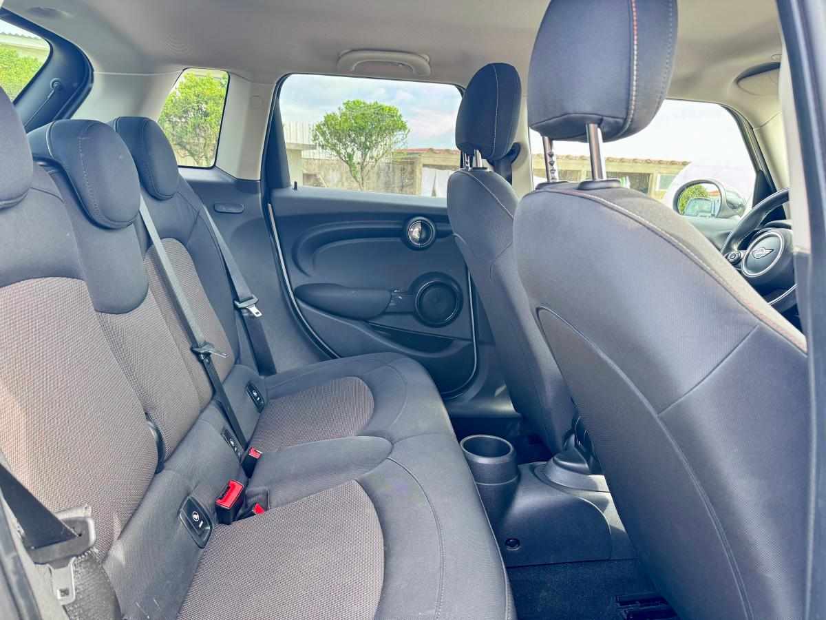mini-hatch-d-1-5-2018-diesel-1496cc
