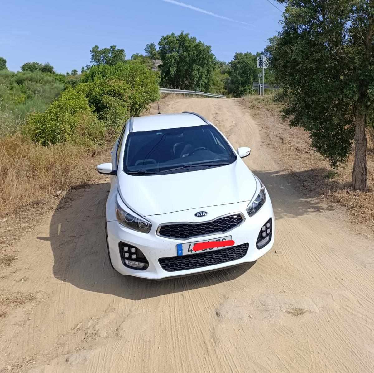 kia-ceed-1-6-crdi-2016-diesel-1582cc