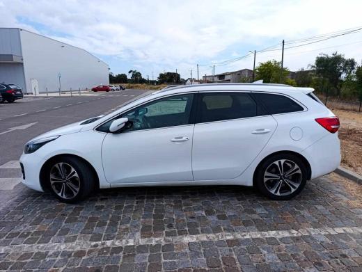 kia-ceed-1-6-crdi-2016-diesel-1582cc
