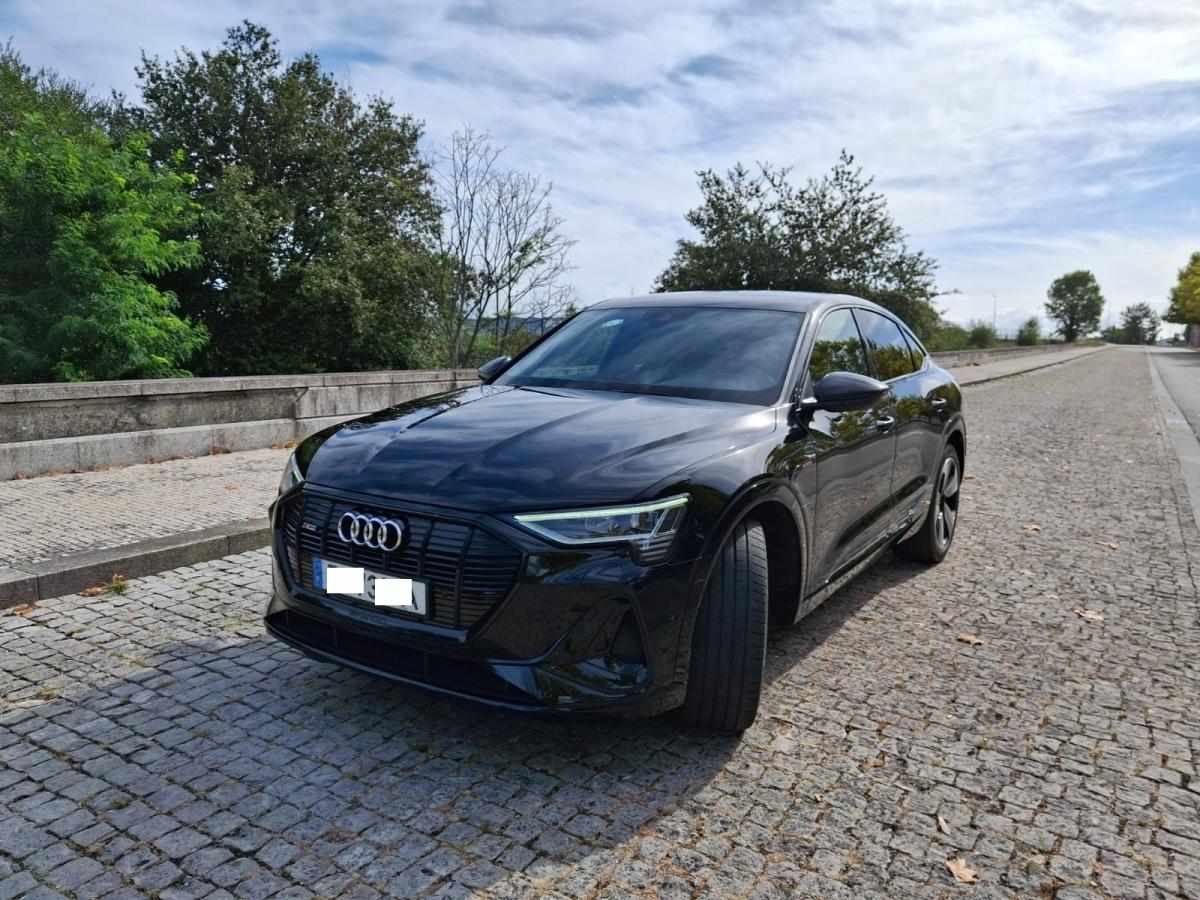 audi-e-tron-50-quattro-2021-eletrico