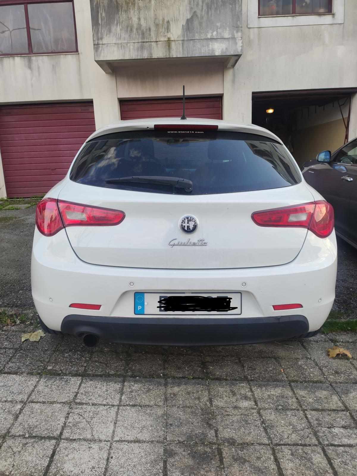 alfa-romeo-giulietta-1-4-tb-16v-multiair-2013-gasolina-1368cc