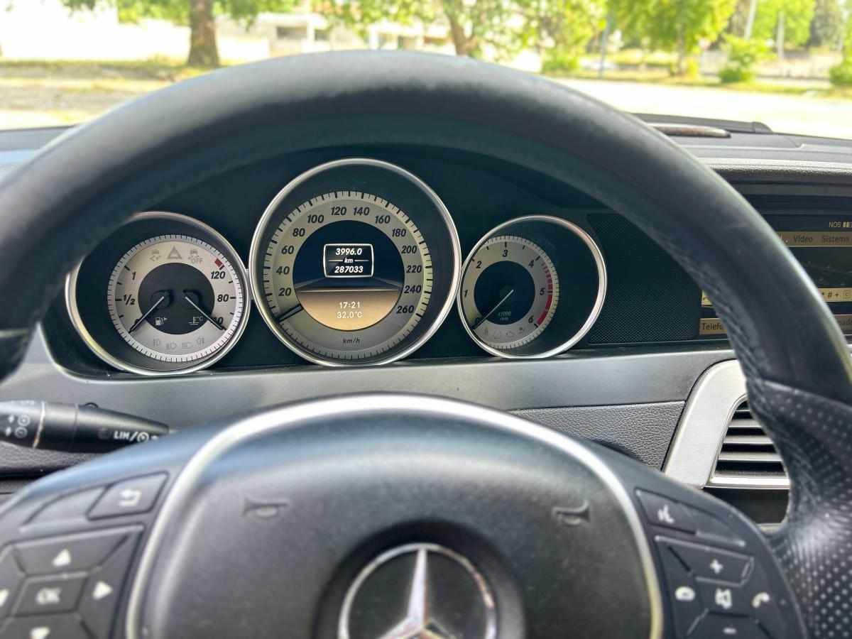 mercedes-benz-classe-c-c-200-cdi-blueefficiency-2011-diesel-2143cc