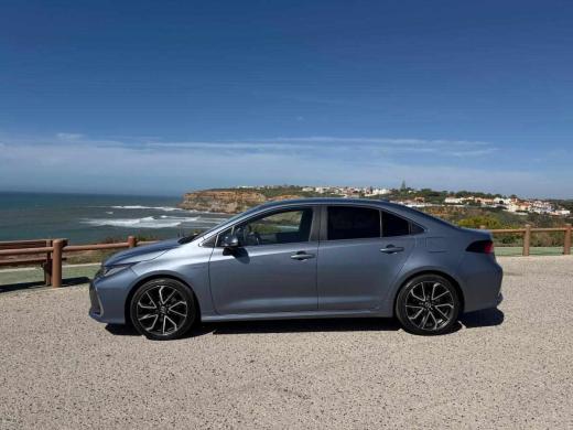 toyota-corolla-hybrid-1-8-vvt-i-2020-gasolina-1798cc