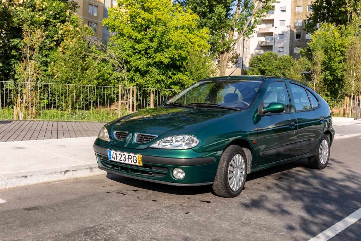 renault-megane-1-4-2001-gasolina-1390cc