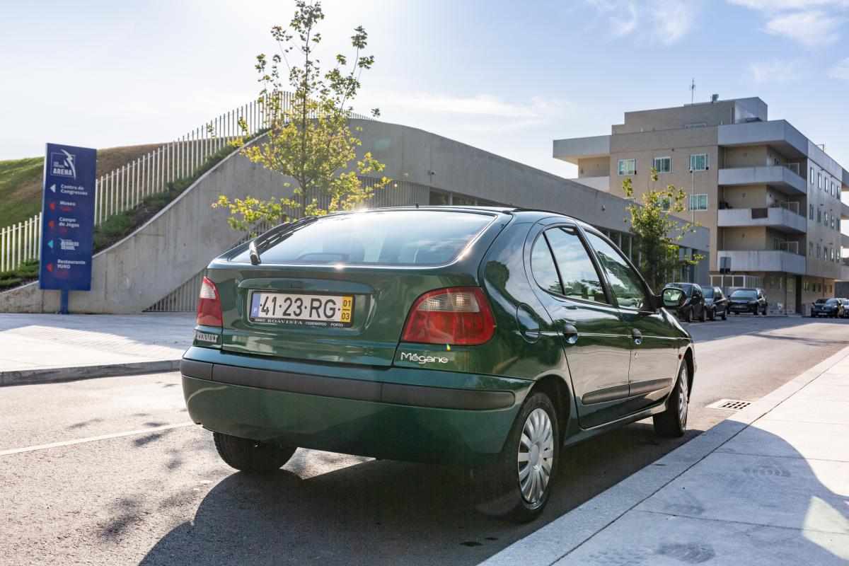 renault-megane-1-4-2001-gasolina-1390cc