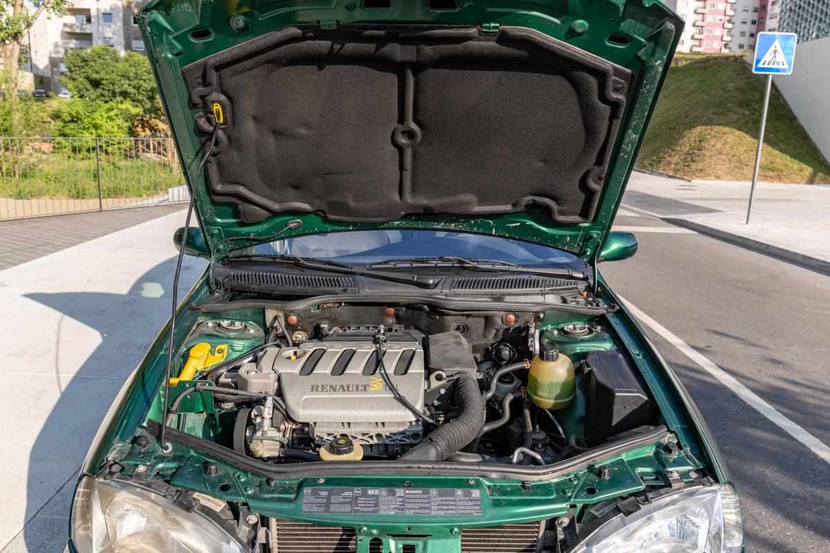 renault-megane-1-4-2001-gasolina-1390cc