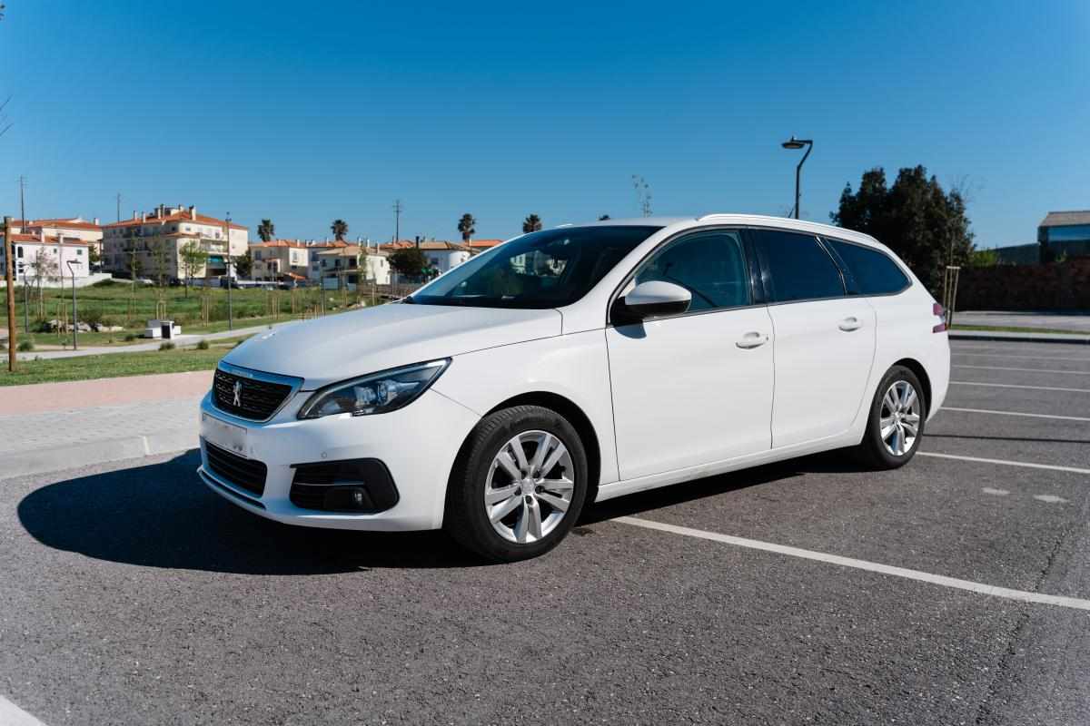peugeot-308-sw-1-6-bluehdi-2018-diesel-1500cc