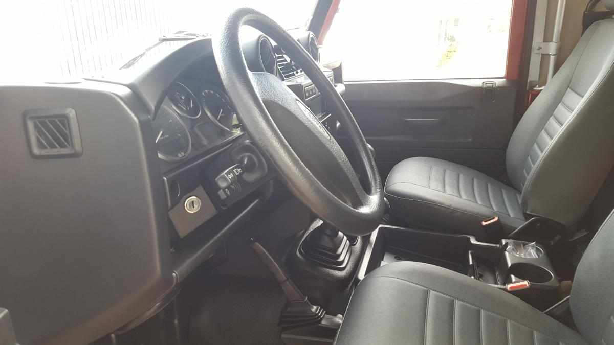 land-rover-defender-2-5-td5-awd-2007-diesel-2402cc