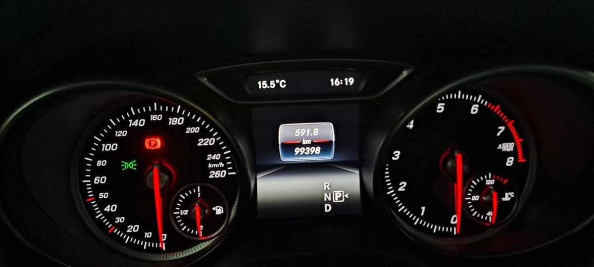 mercedes-benz-cla-180-2018-gasolina-1595cc