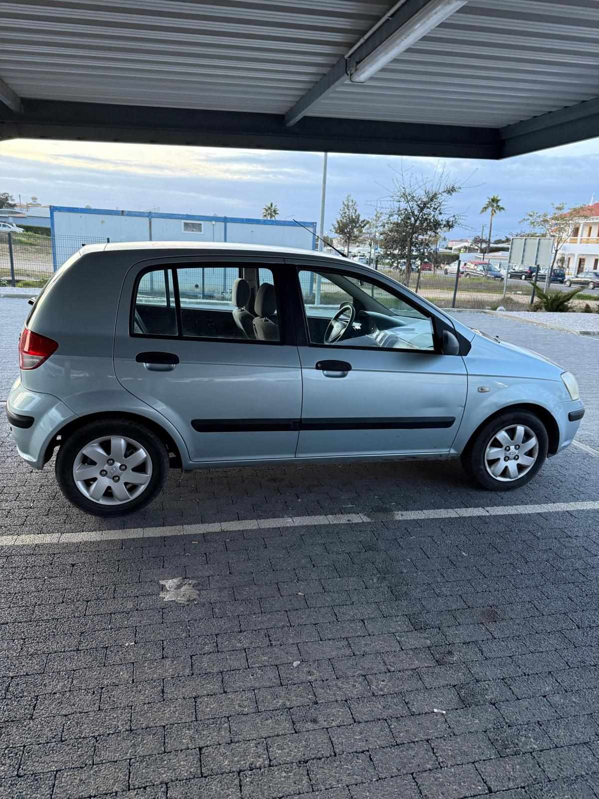 hyundai-getz-1-1-2004-gasolina-1086cc
