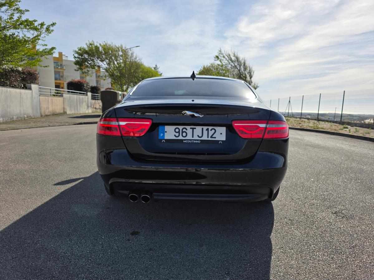 jaguar-xe-20d-2017-diesel-1999cc