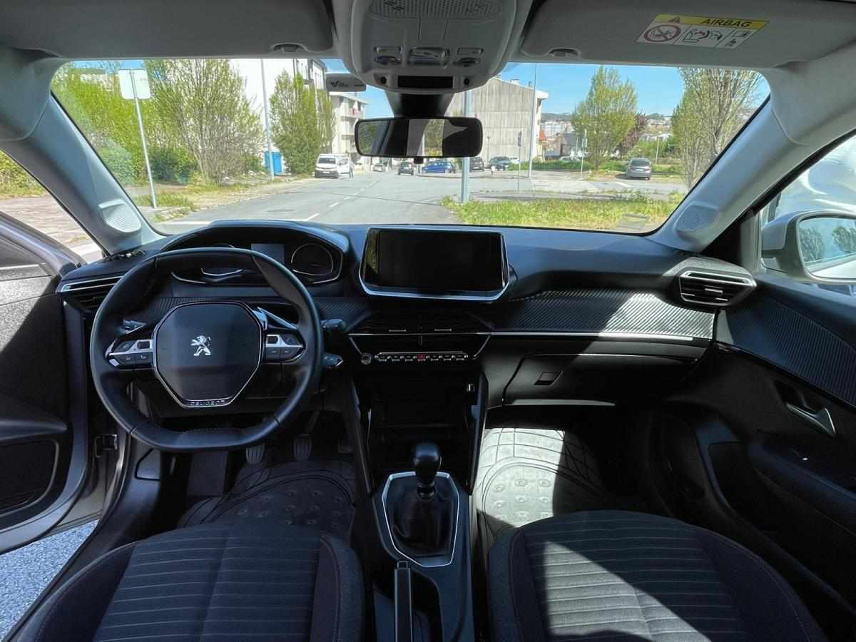 peugeot-208-1-2-puretech-2021-gasolina-1199cc
