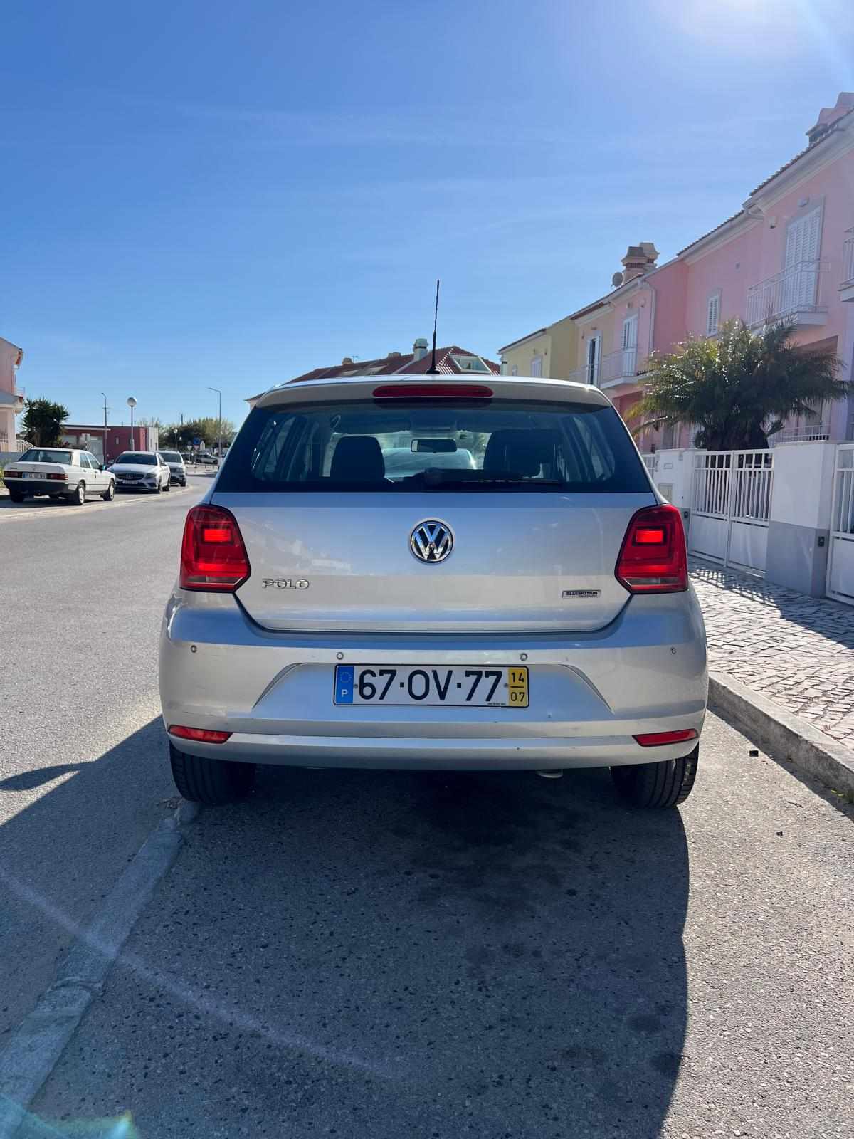 volkswagen-polo-1-0-2014-gasolina-999cc