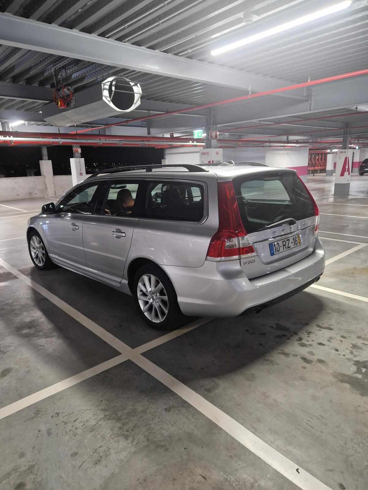 volvo-v70-2-0-d4e-2015-diesel-1969cc