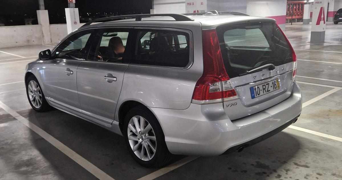volvo-v70-2-0-d4e-2015-diesel-1969cc