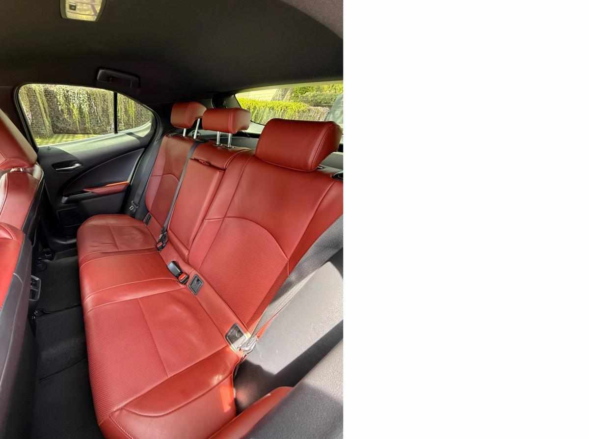lexus-ux-250h-e-four-2019-gasolina-1987cc