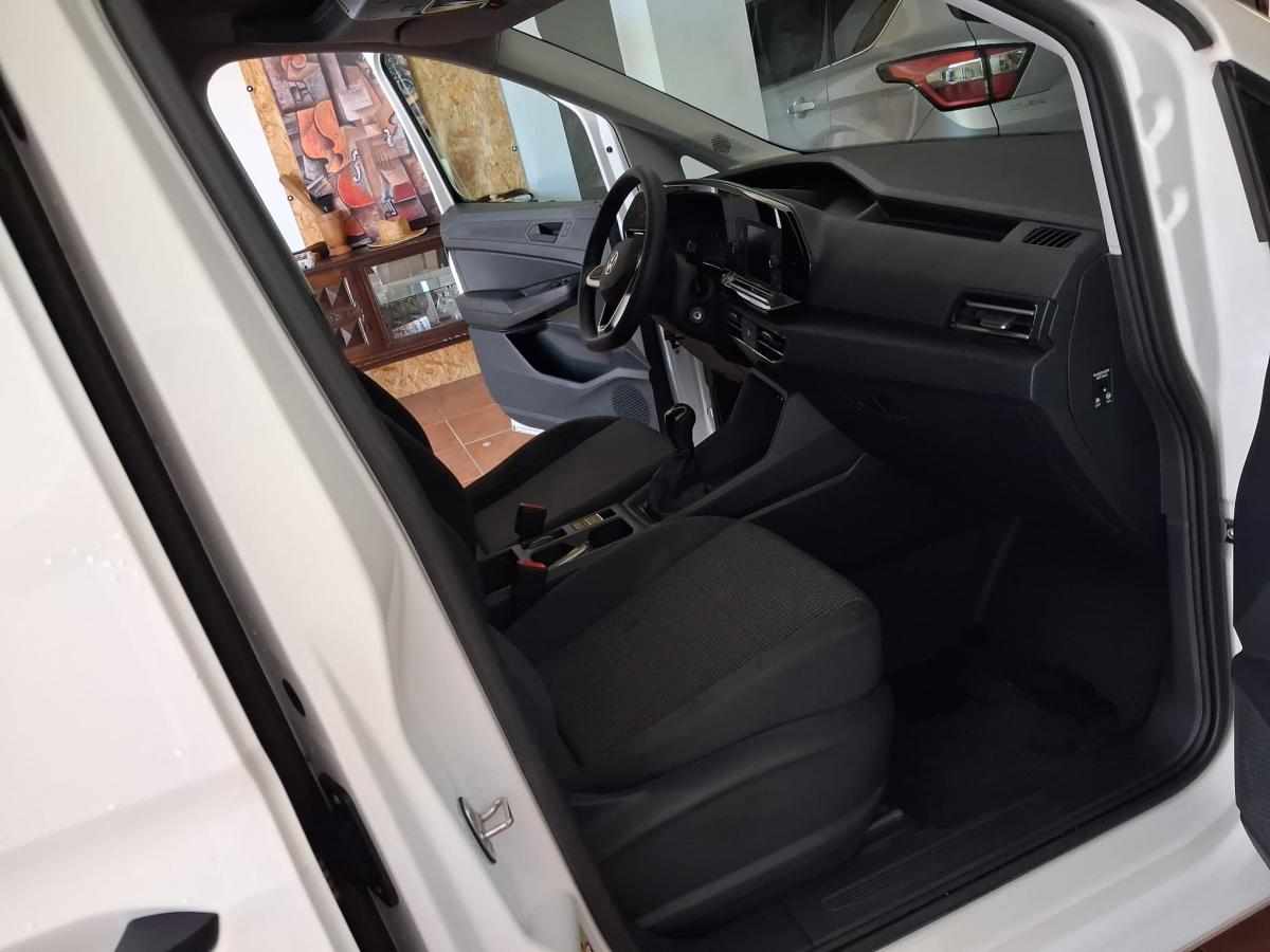 volkswagen-caddy-2-0-tdi-bluemotion-2022-diesel-1968cc