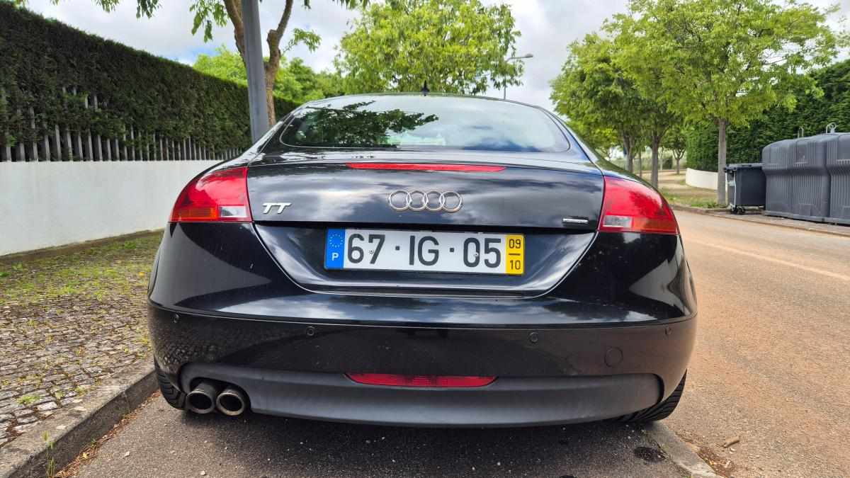 audi-tt-2-0-tdi-dpf-quattro-2009-diesel-1968cc