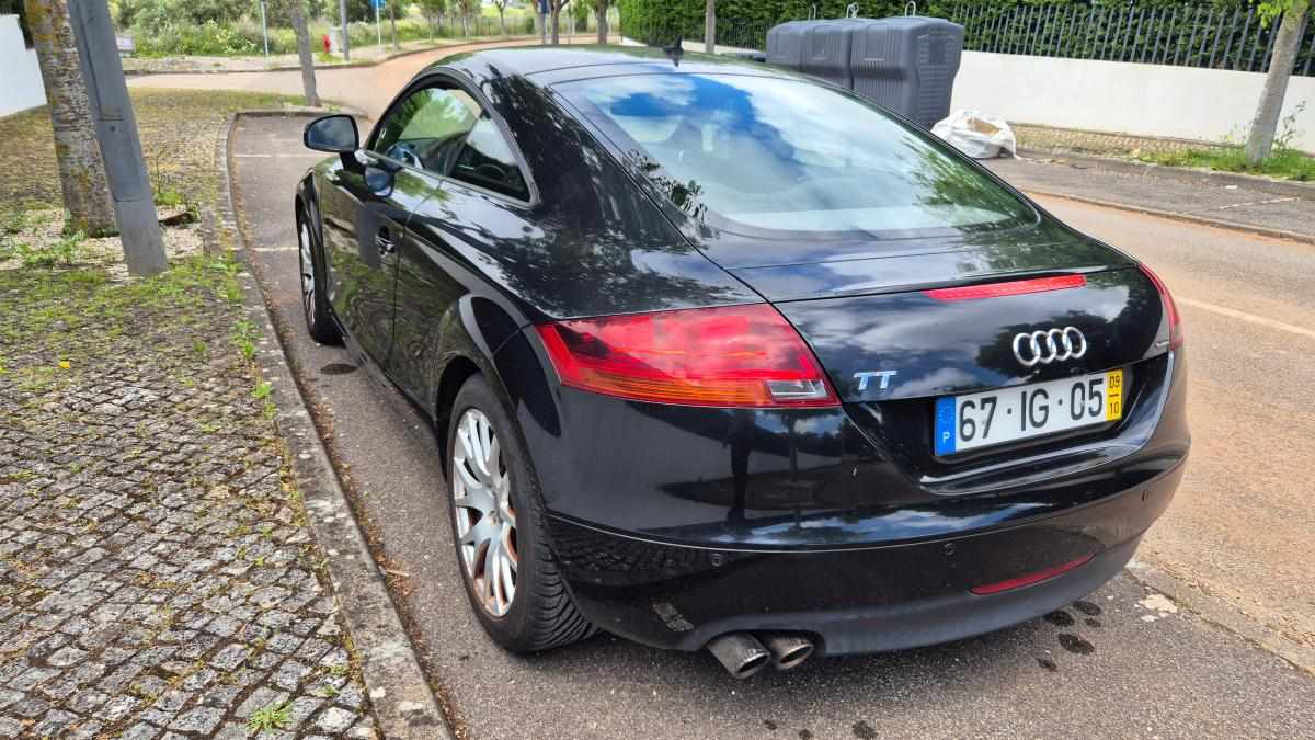 audi-tt-2-0-tdi-dpf-quattro-2009-diesel-1968cc