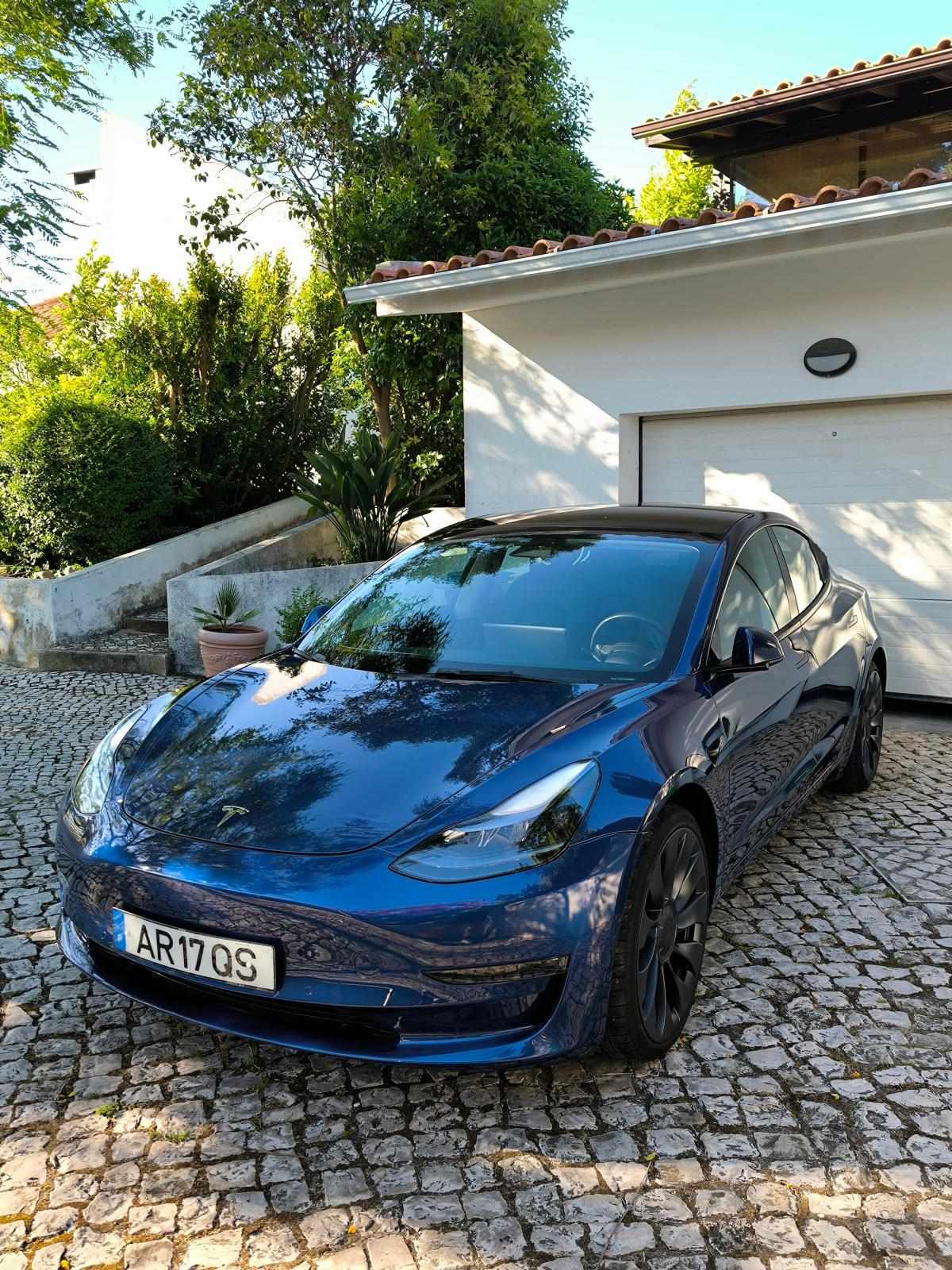 tesla-model-3-performance-2022-eletrico