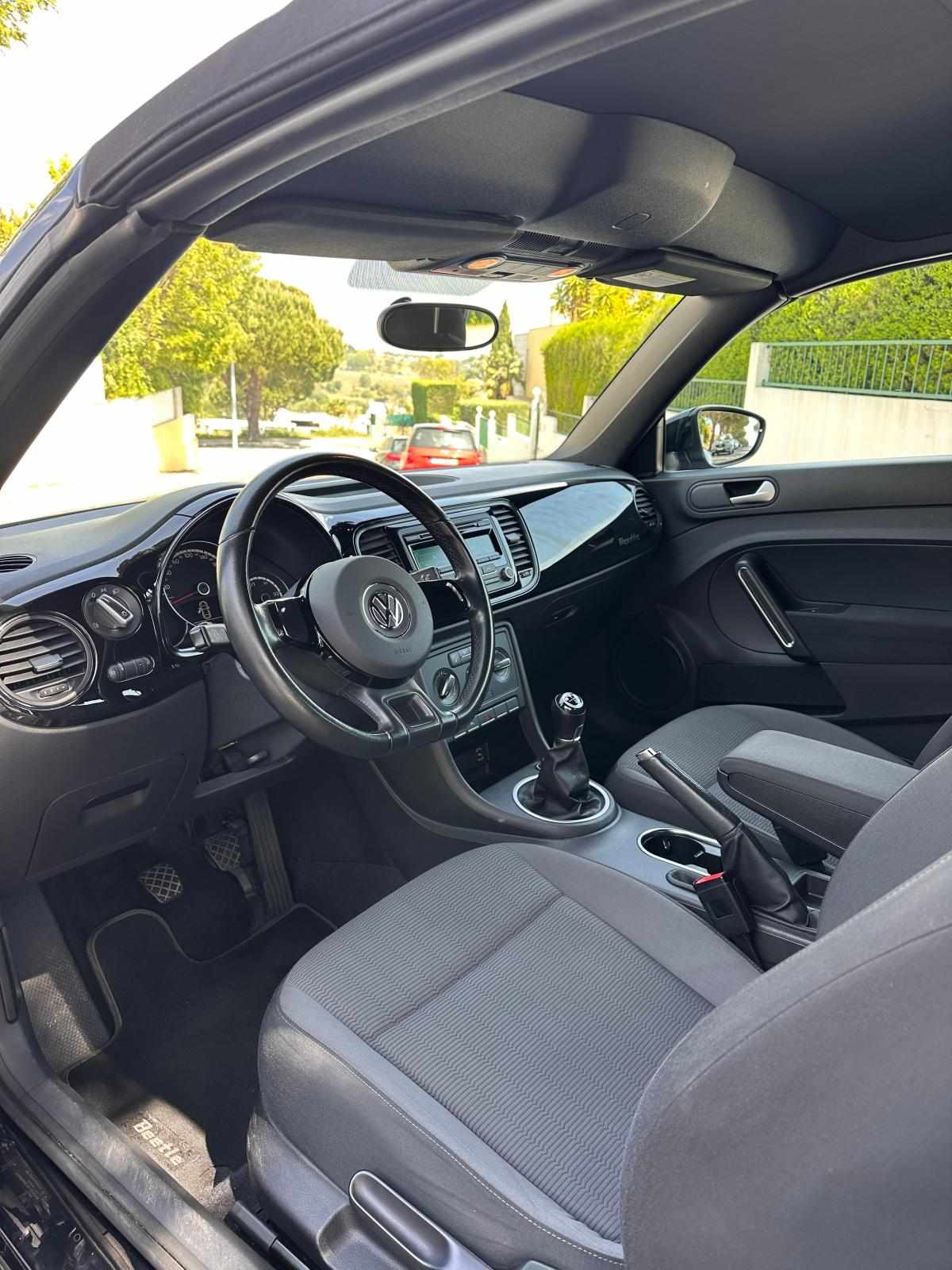 volkswagen-beetle-1-6-105cv-2013-diesel-1598cc