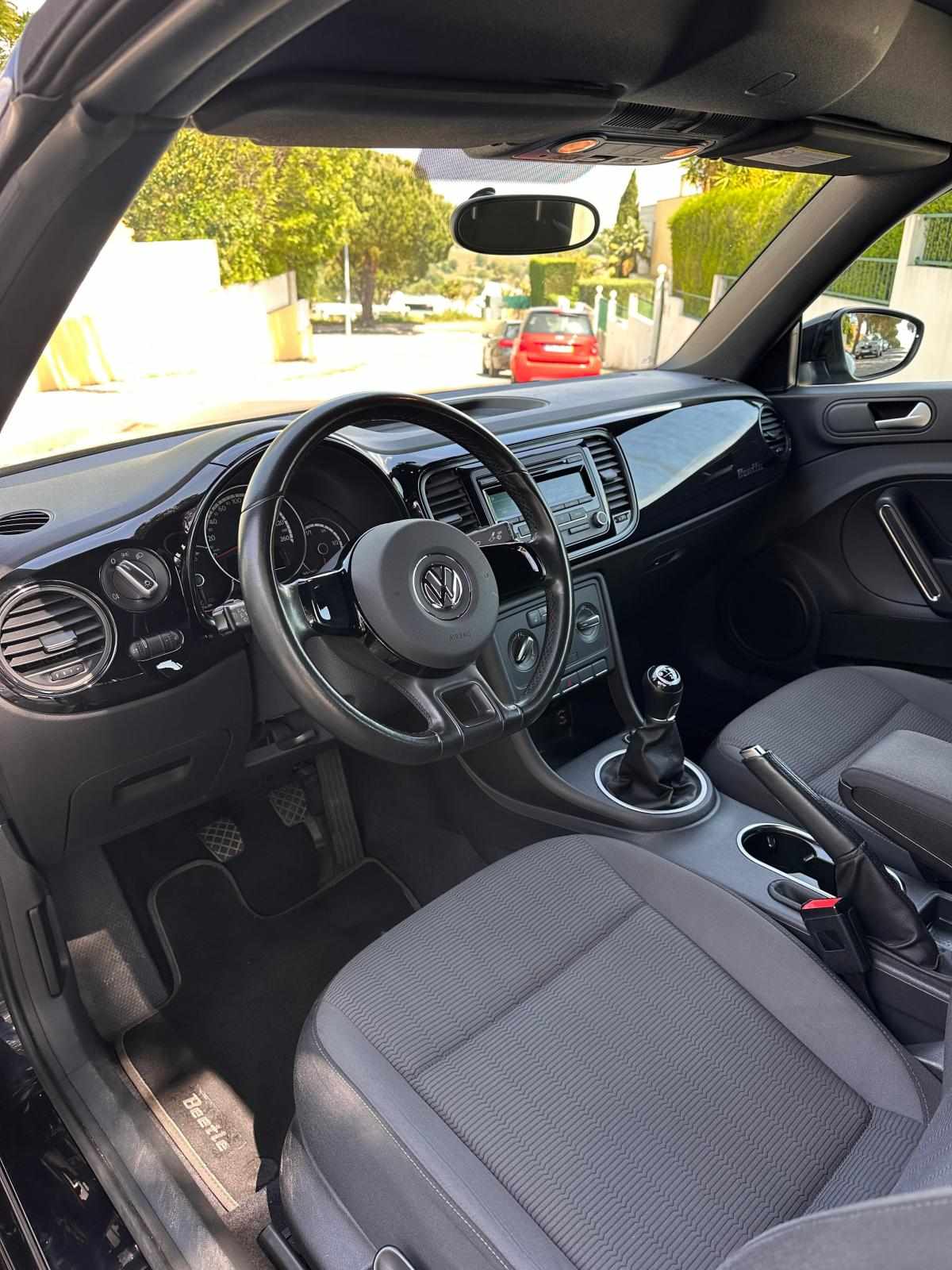 volkswagen-beetle-1-6-105cv-2013-diesel-1598cc