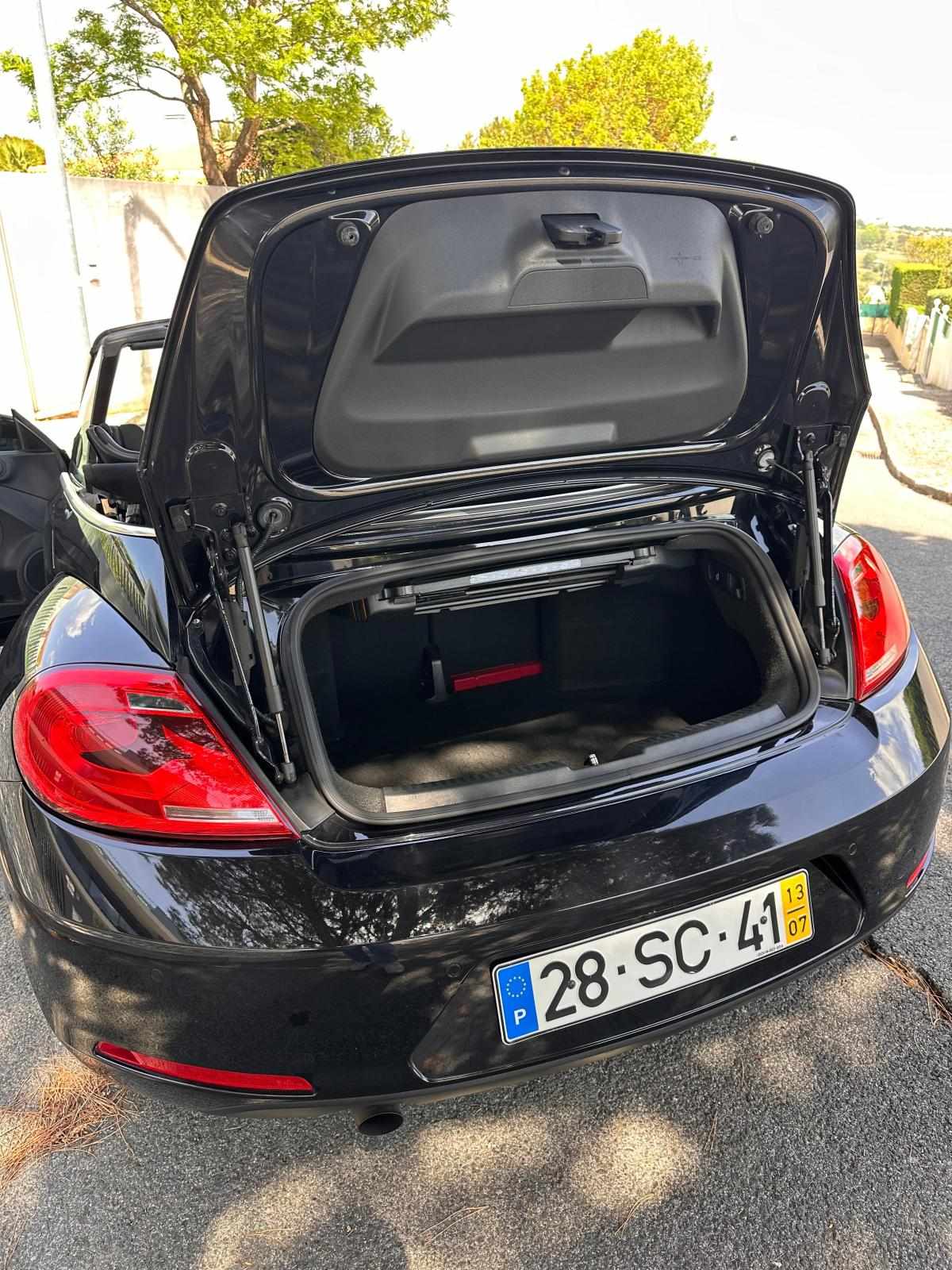volkswagen-beetle-1-6-105cv-2013-diesel-1598cc
