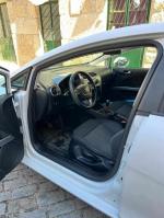seat-leon-1-6-tdi-2011-diesel-1598cc