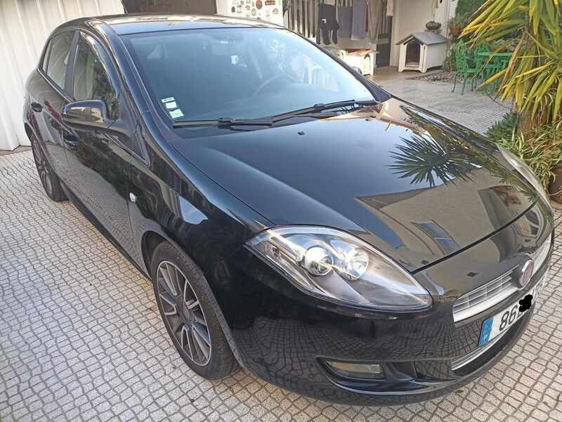 fiat-bravo-1-6-multijet-2011-diesel-1598cc