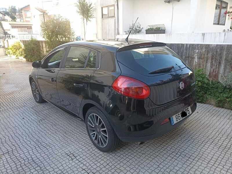 fiat-bravo-1-6-multijet-2011-diesel-1598cc
