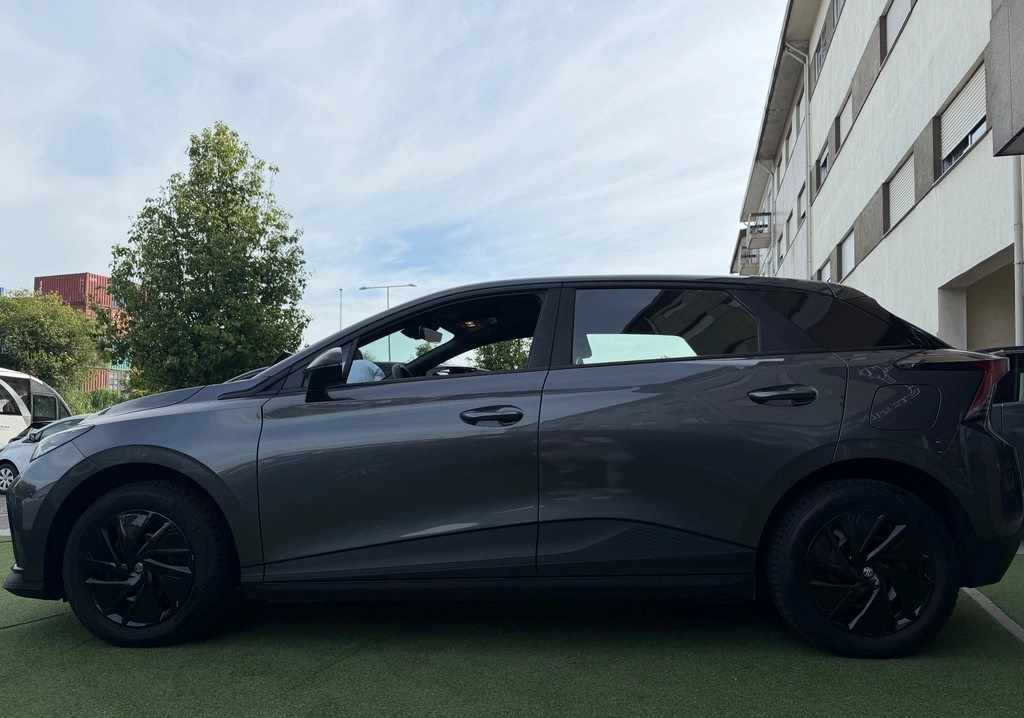 mg-mg4-51-kwh-standard-range-2022-eletrico
