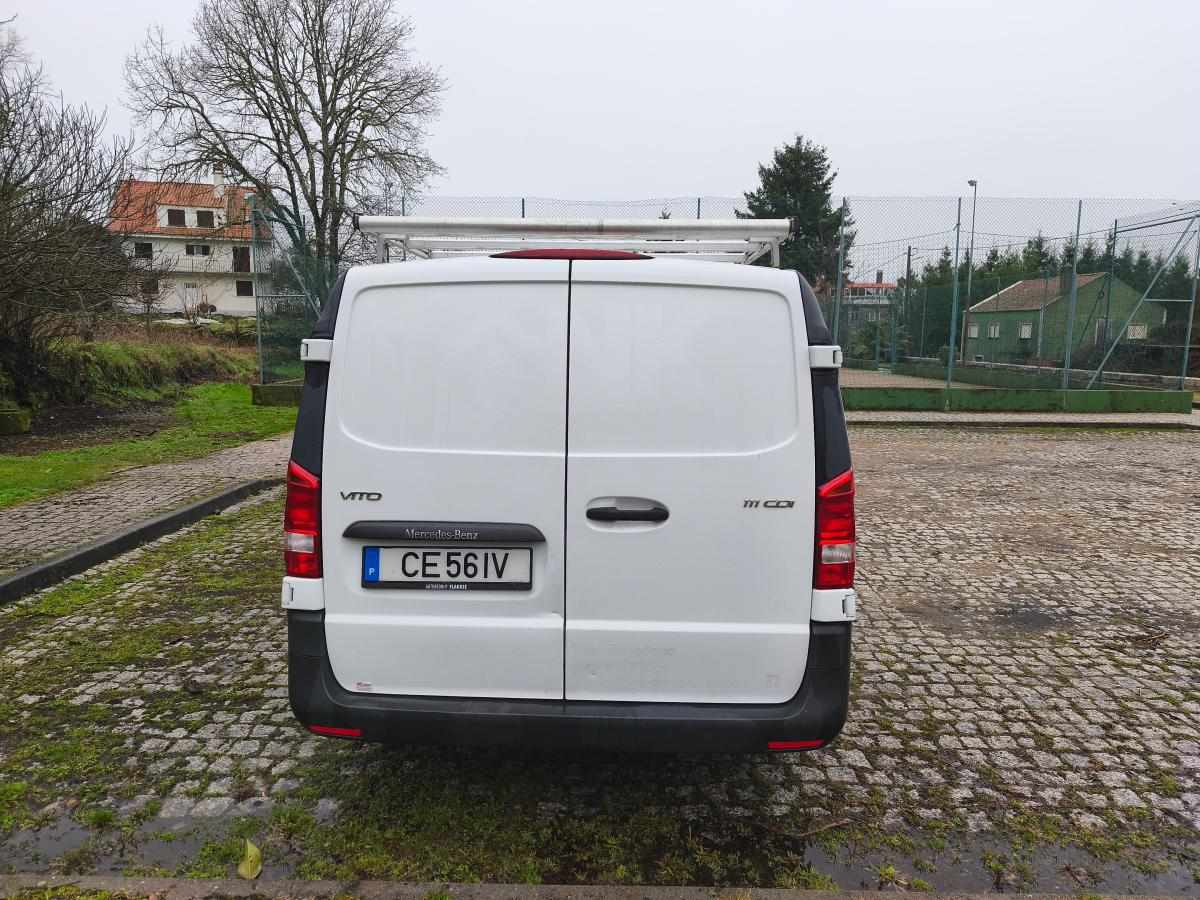mercedes-benz-vito-111-cdi-2017-diesel-1598cc