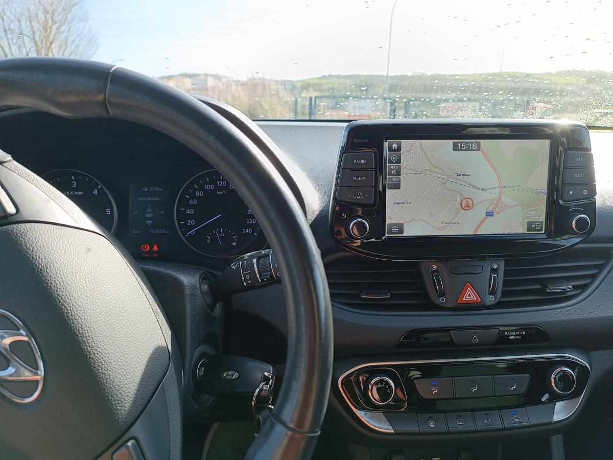 hyundai-i30-1-6-crdi-2019-diesel-1582cc