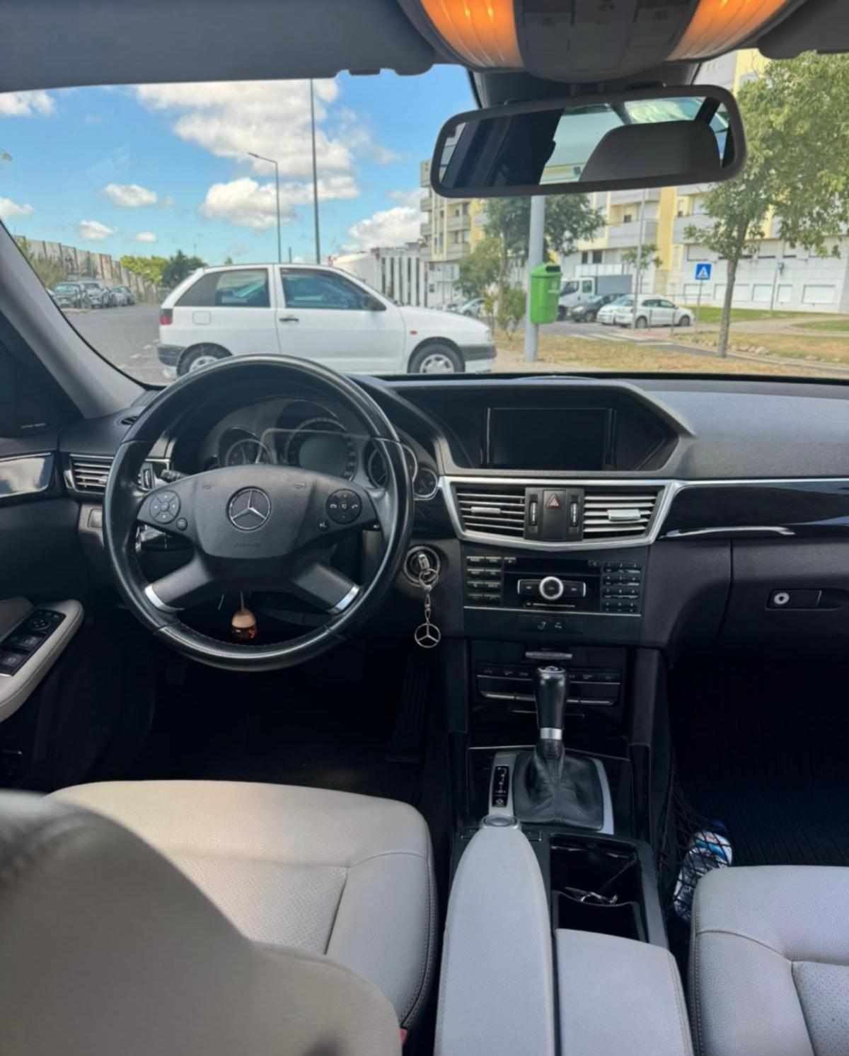 mercedes-benz-classe-e-e-250-cdi-blueefficiency-2010-diesel-2143cc