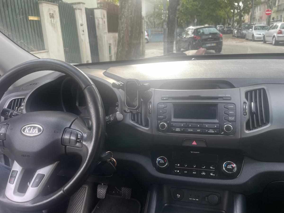 kia-sportage-1-7-crdi-2012-diesel-1685cc