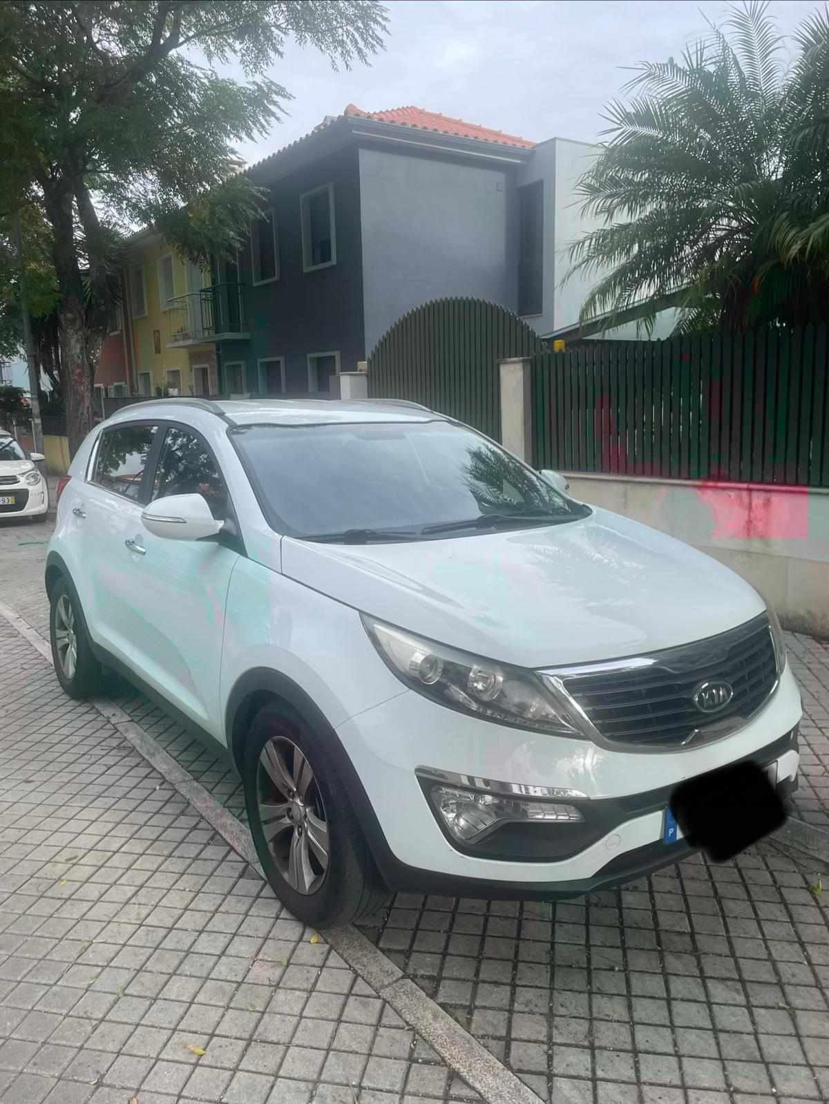 kia-sportage-1-7-crdi-2012-diesel-1685cc