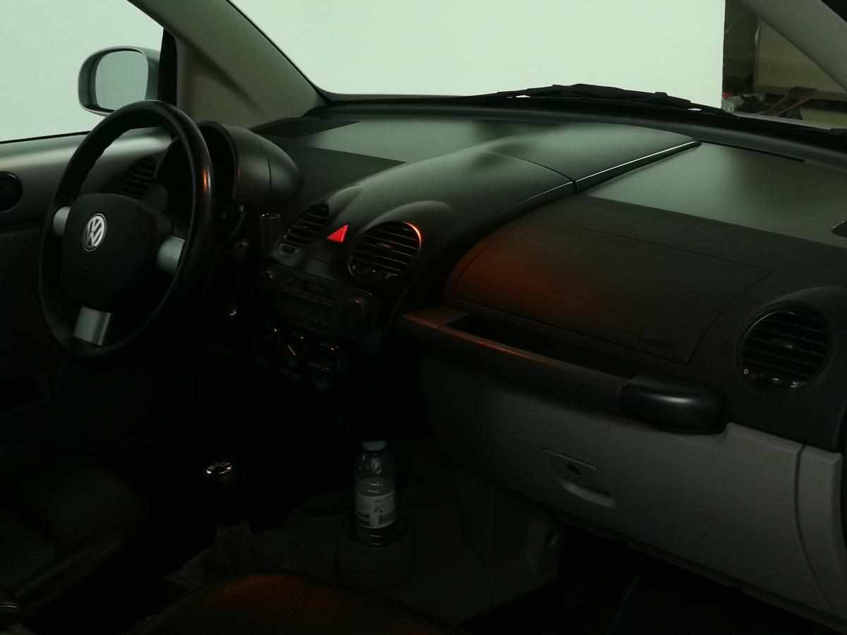 volkswagen-beetle-1-4-75cv-2003-gasolina-1390cc