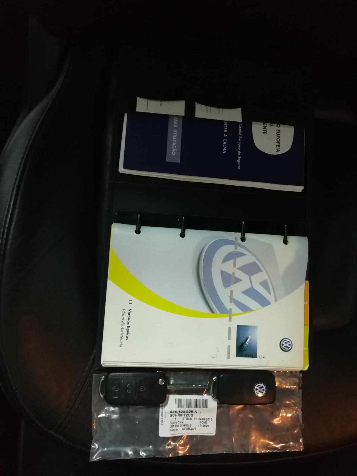volkswagen-beetle-1-4-75cv-2003-gasolina-1390cc