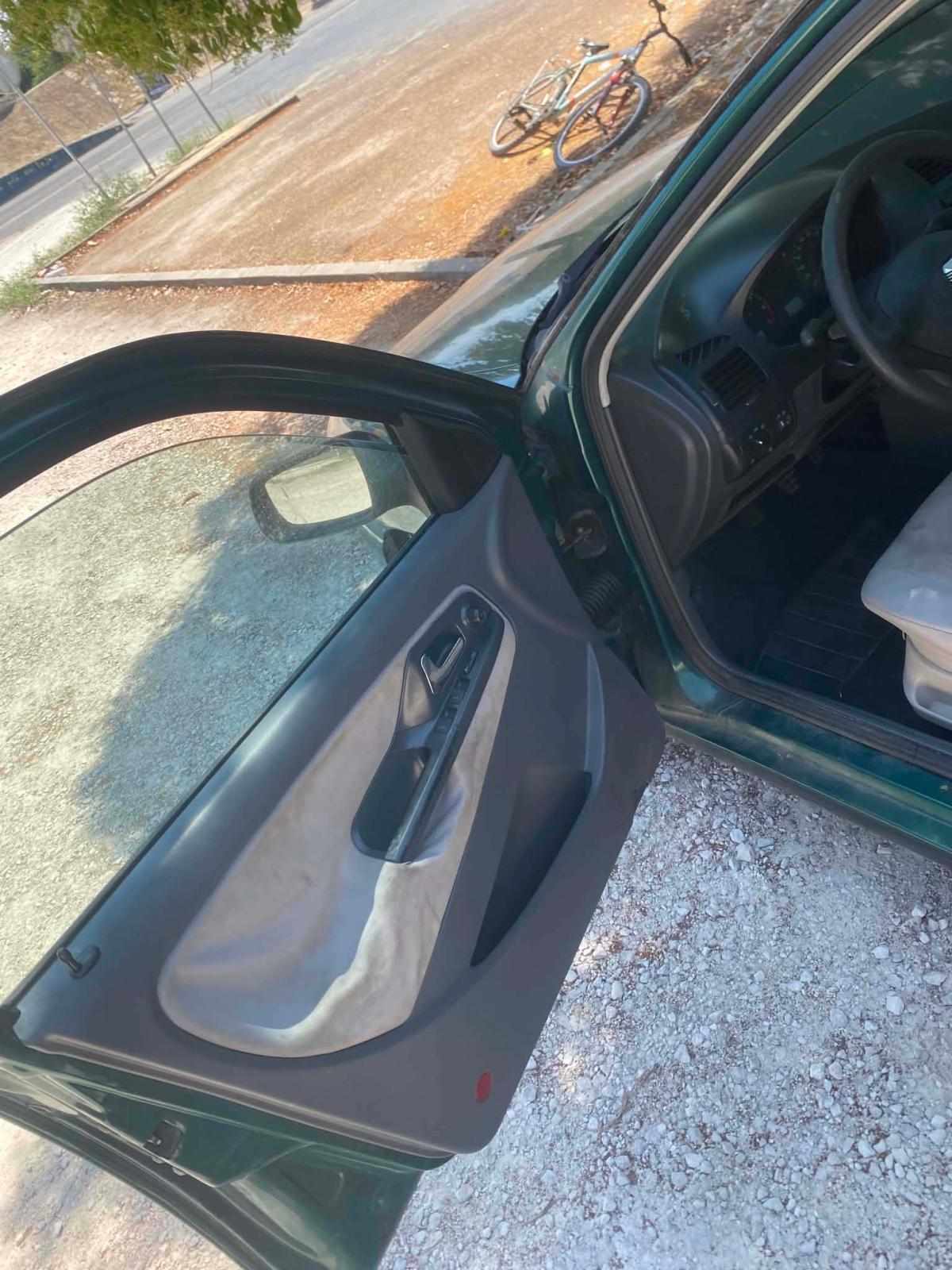 seat-ibiza-1-0-2000-gasolina-999cc