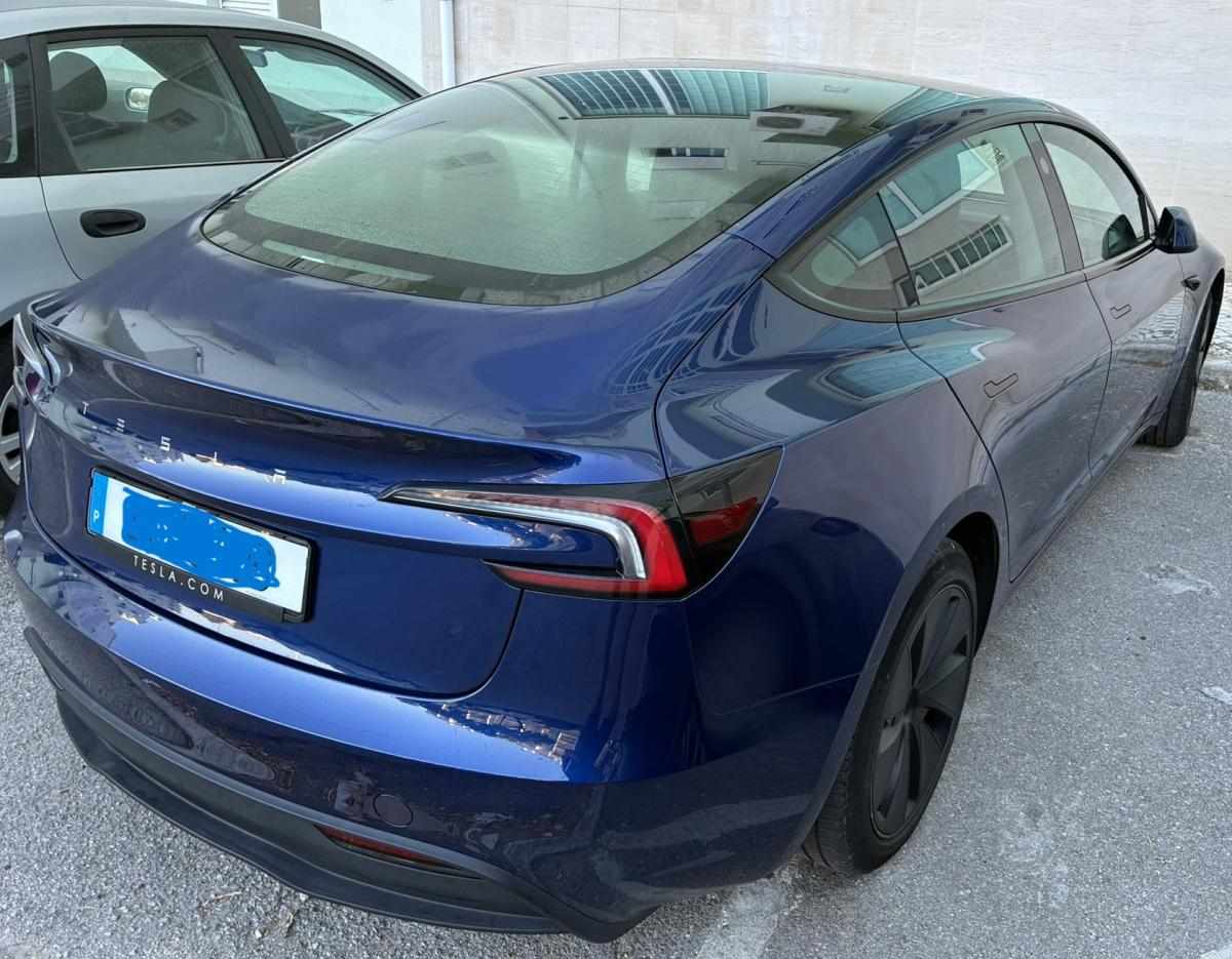 tesla-model-3-60-kwh-standard-range-2024-eletrico