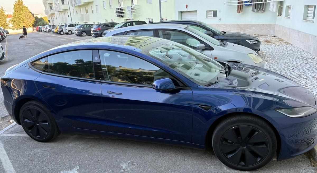 tesla-model-3-60-kwh-standard-range-2024-eletrico