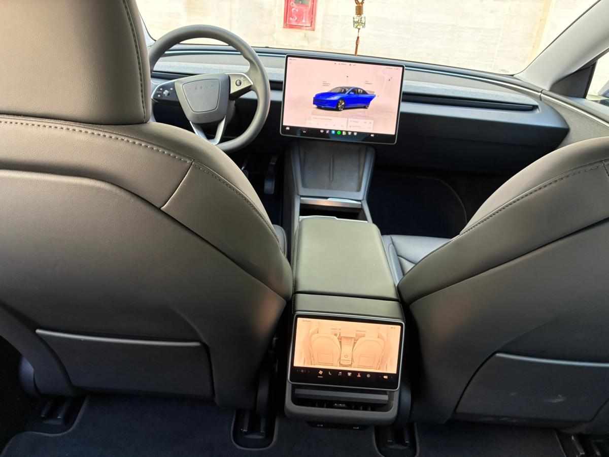 tesla-model-3-60-kwh-standard-range-2024-eletrico