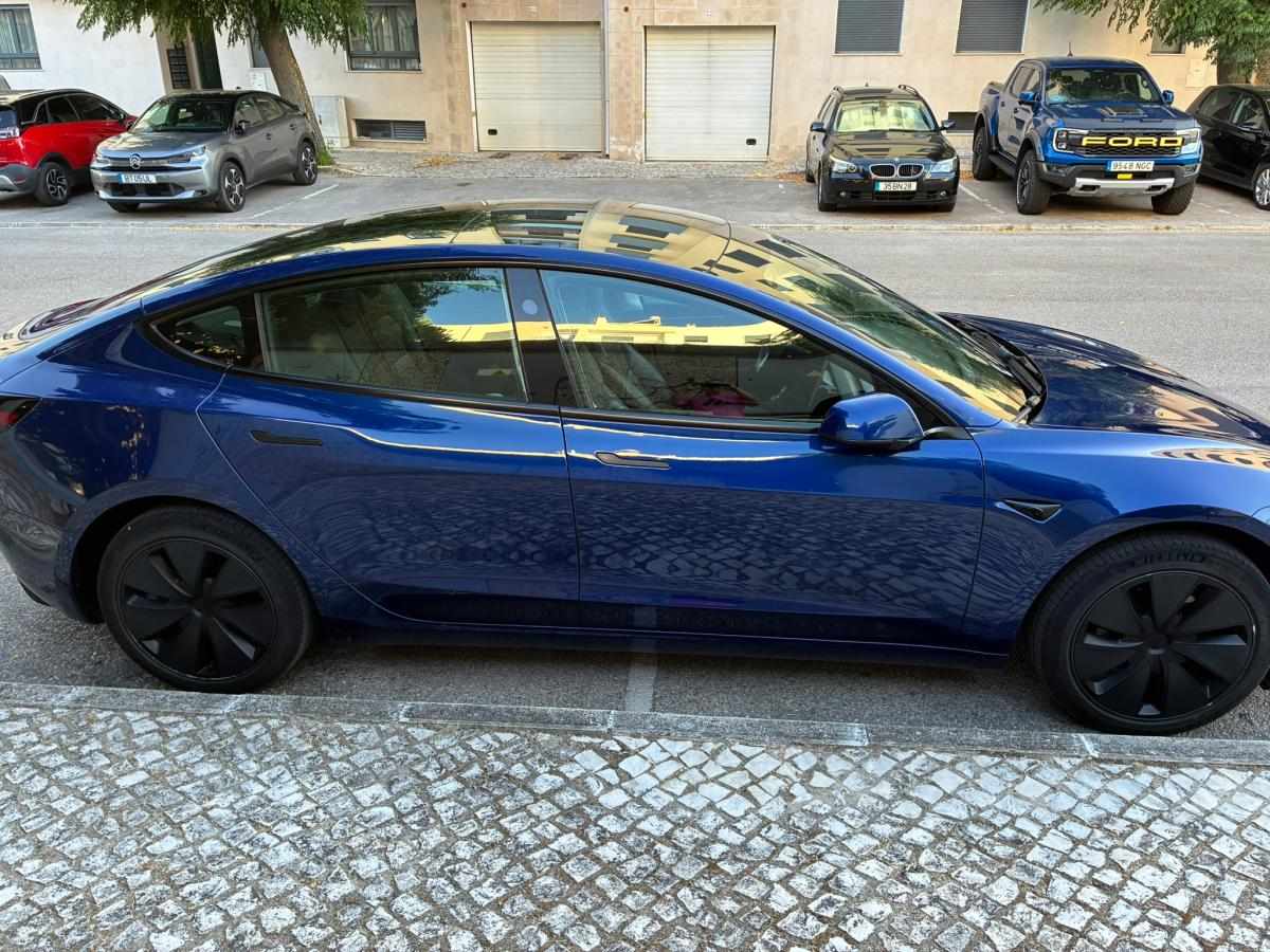 tesla-model-3-60-kwh-standard-range-2024-eletrico
