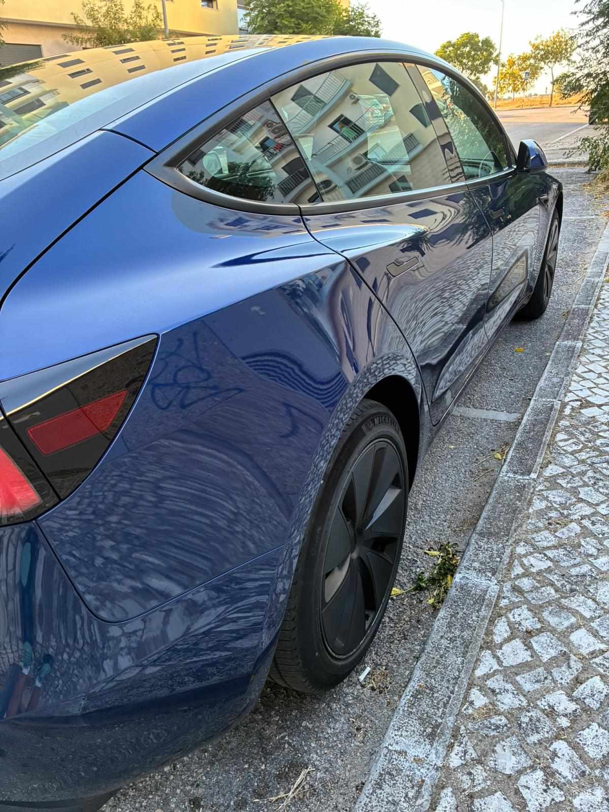 tesla-model-3-60-kwh-standard-range-2024-eletrico