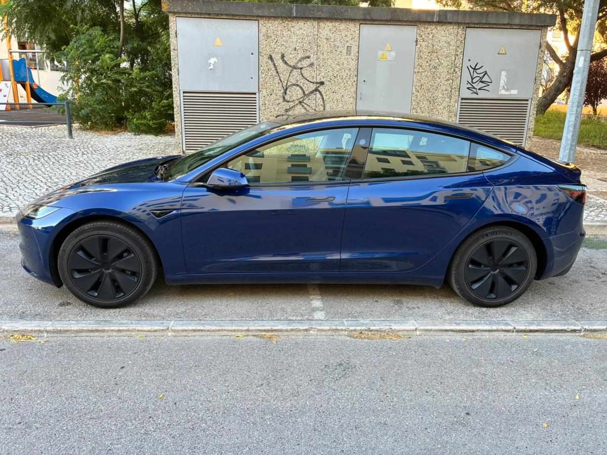 tesla-model-3-60-kwh-standard-range-2024-eletrico