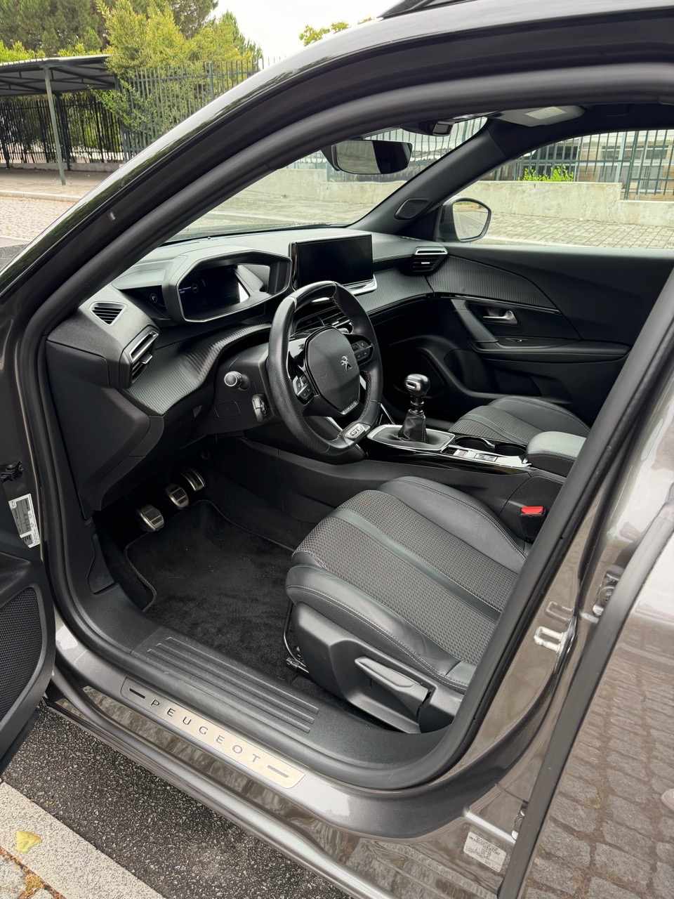 peugeot-2008-1-5-bluehdi-2022-diesel-1499cc