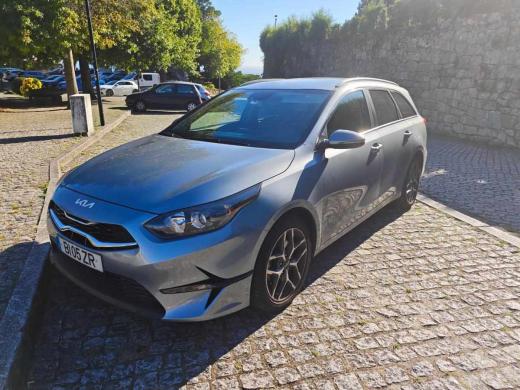 kia-ceed-1-0-t-gdi-2024-gasolina-998cc