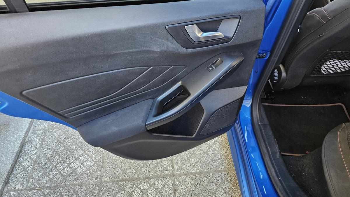 ford-focus-1-0-ecoboost-mild-hybrid-2022-gasolina-999cc