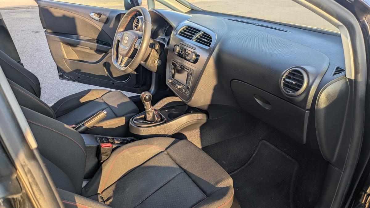 seat-leon-fr-2-0-tdi-2010-diesel-1968cc
