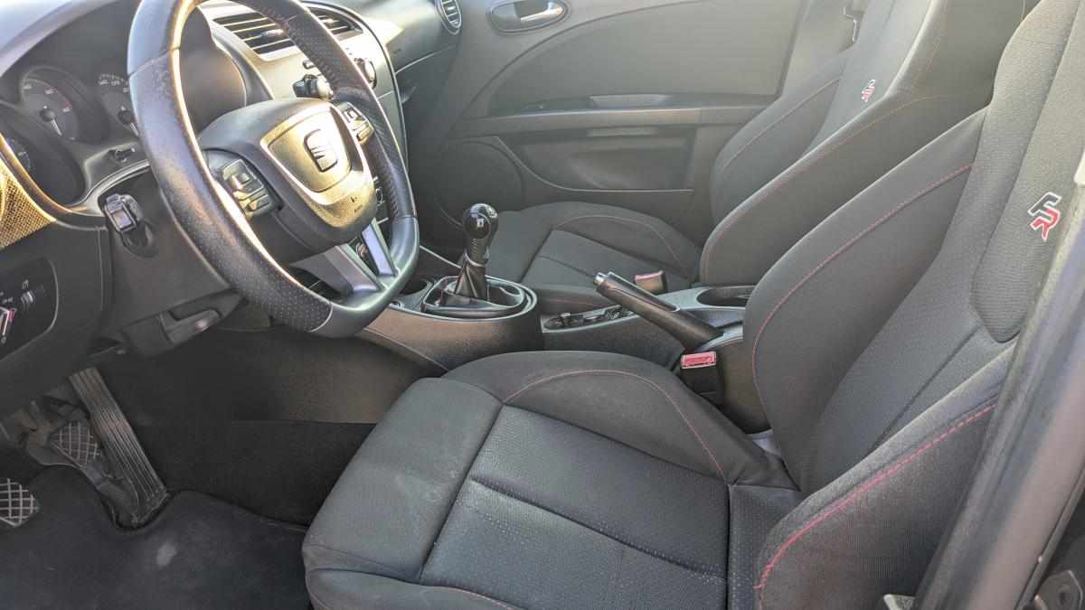 seat-leon-fr-2-0-tdi-2010-diesel-1968cc